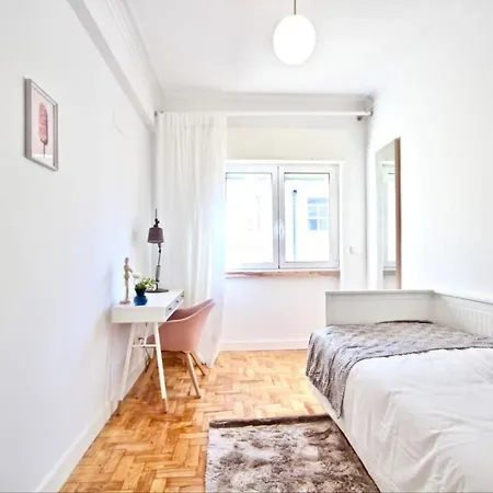 Akicity Ourique Ciel Apartment